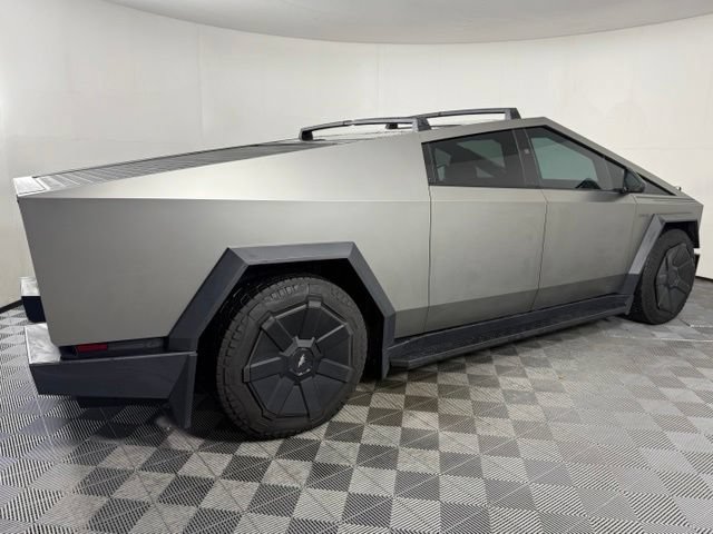 Used 2024 Tesla Cybertruck Cyberbeast AWD/4WD image 8