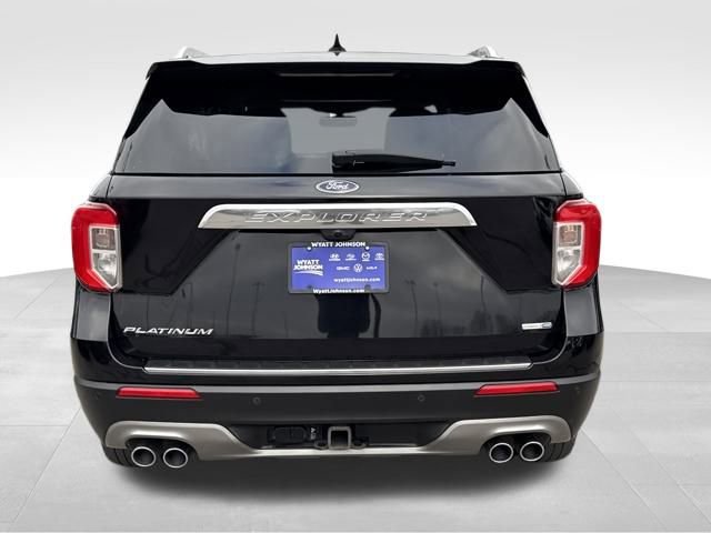 Used 2020 Ford Explorer Platinum w/ Premium Technology Package image 4