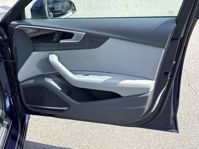 Used 2020 Audi A4 2.0T Premium Plus w/ Premium Plus Package image 8