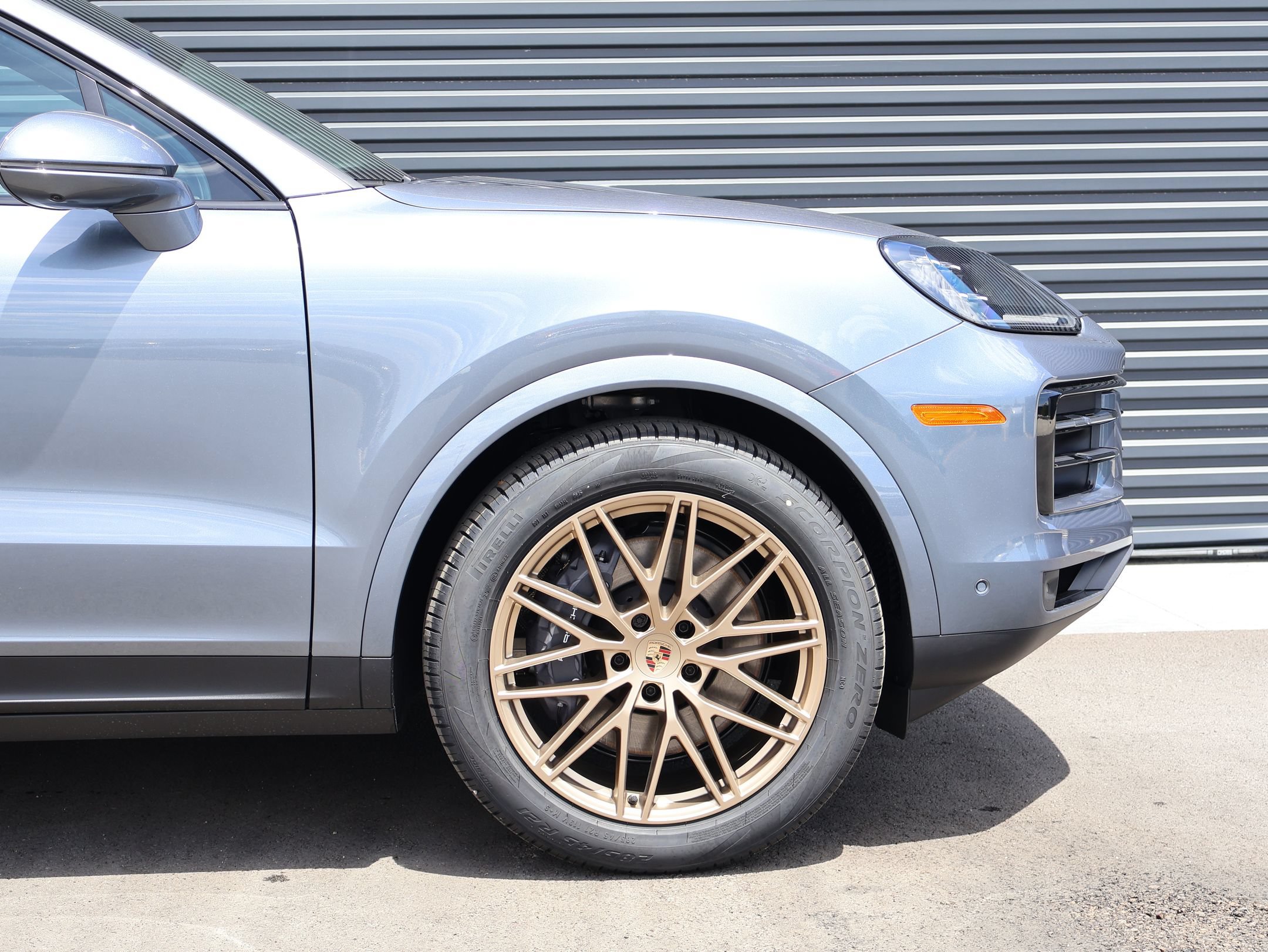New 2026 Porsche Cayenne Coupe AWD/4WD image 12
