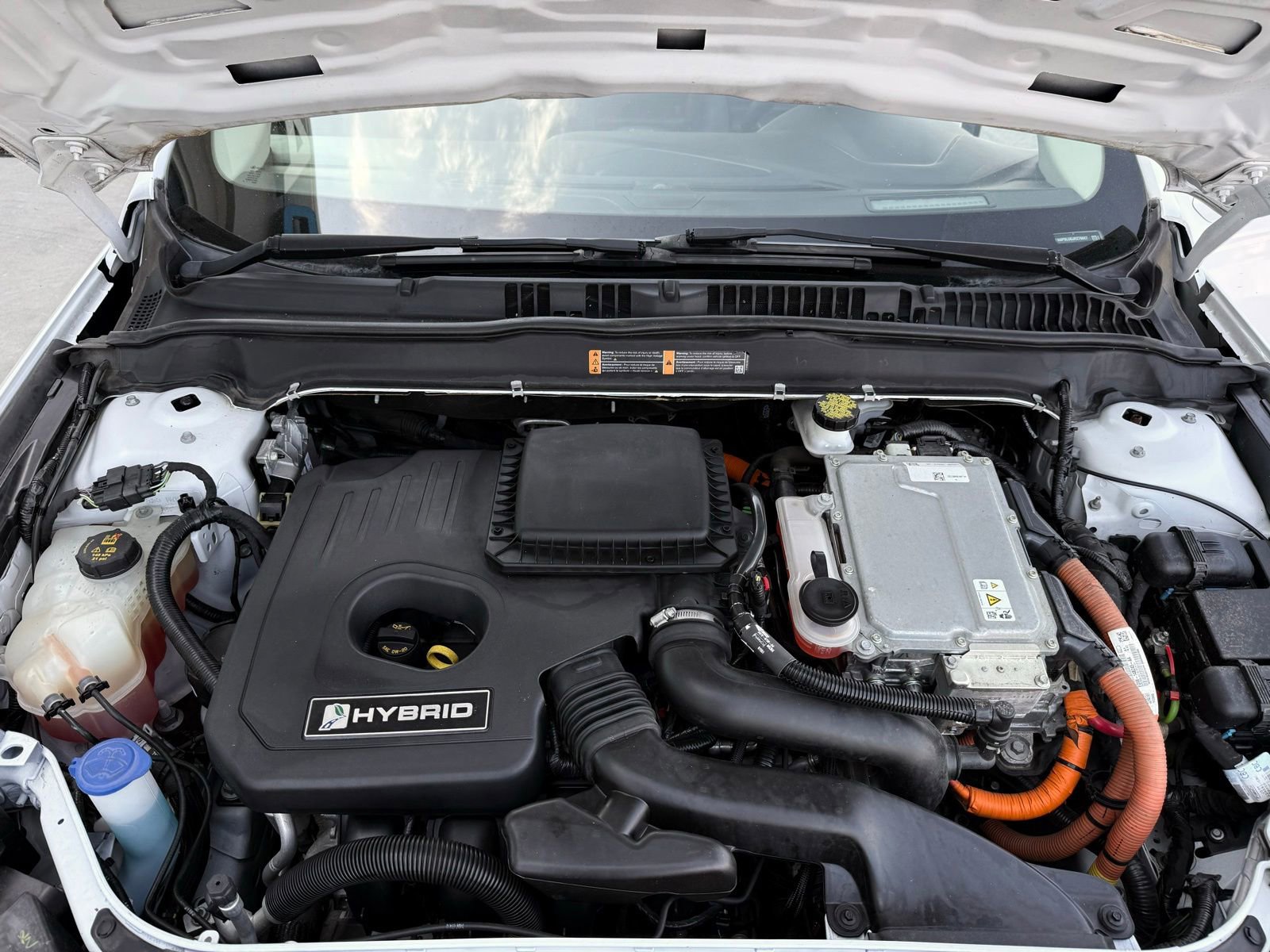 Used 2018 Ford Fusion SE w/ Equipment Group 602A FWD image 38