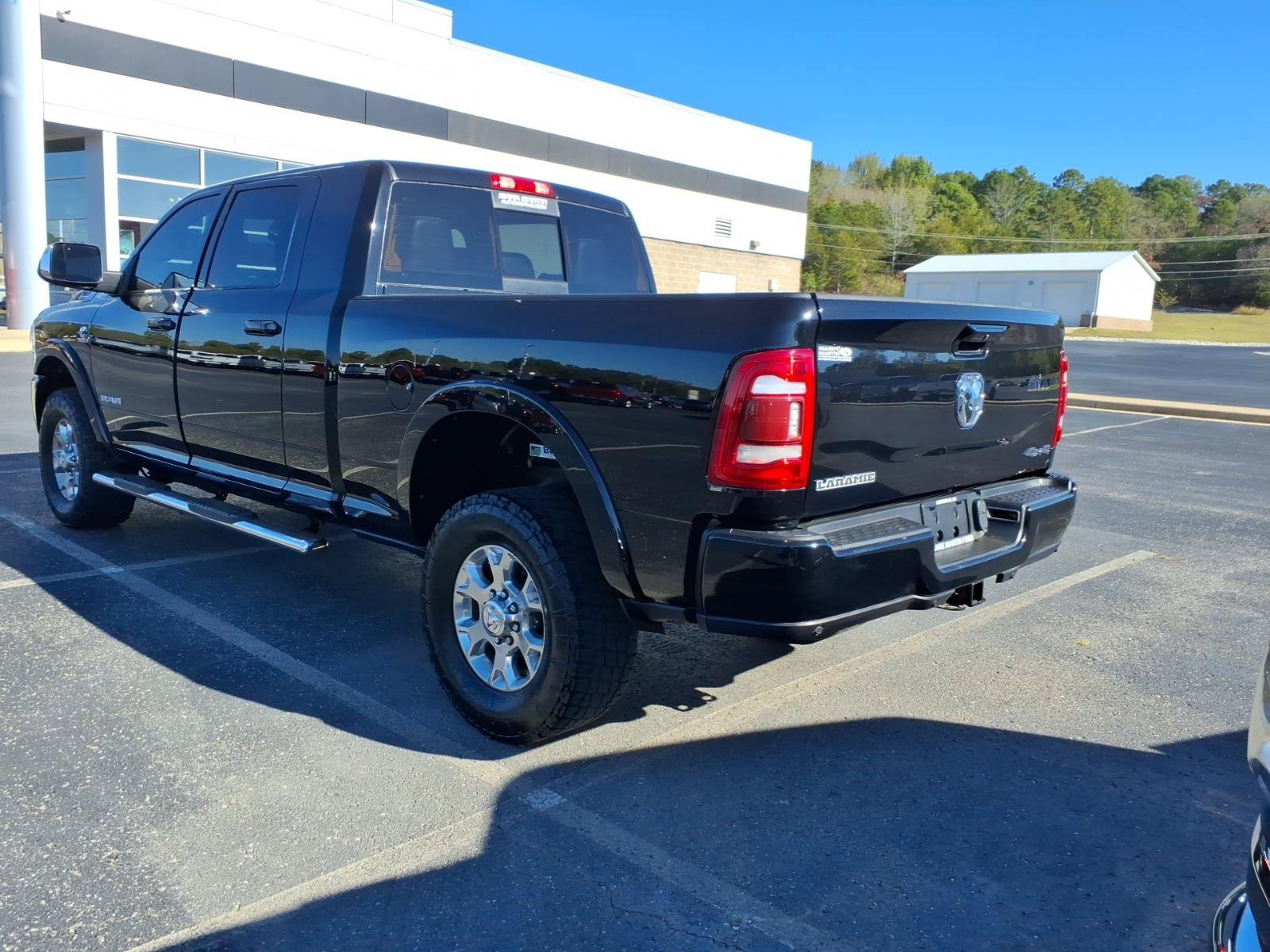 Used 2020 RAM 2500 Laramie AWD/4WD image 4