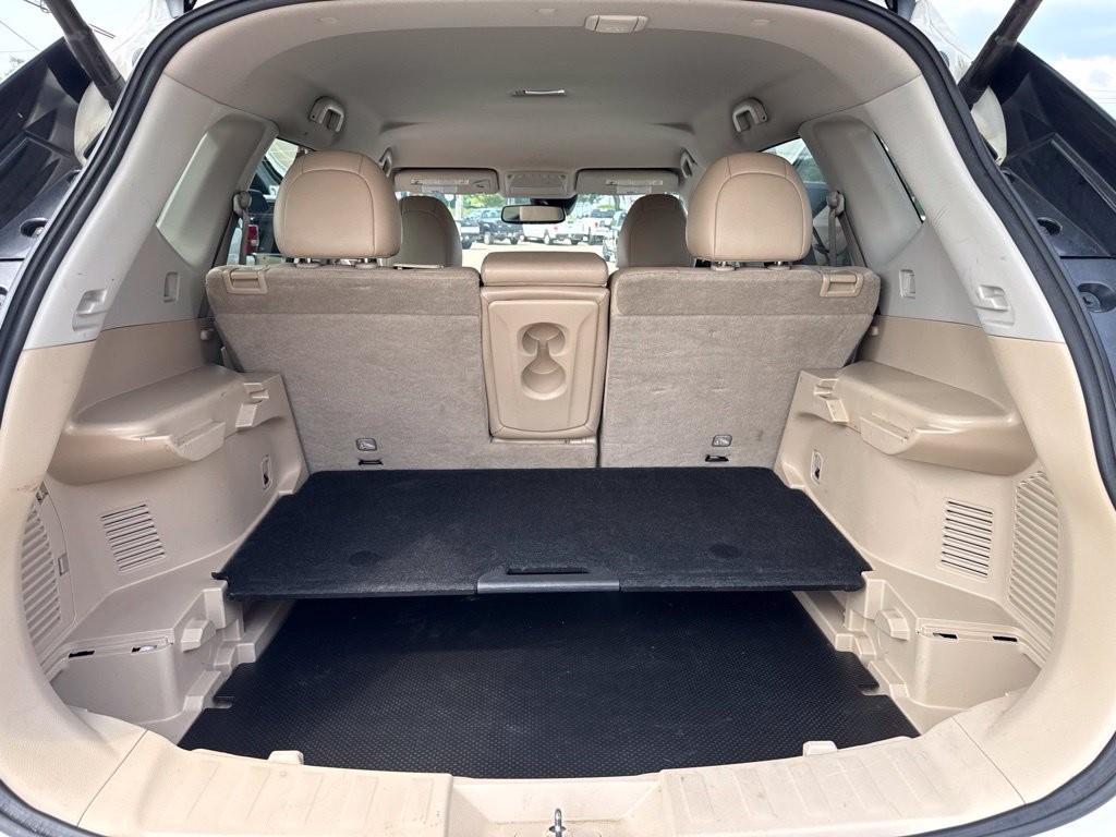 Used 2019 Nissan Rogue SL AWD/4WD image 46