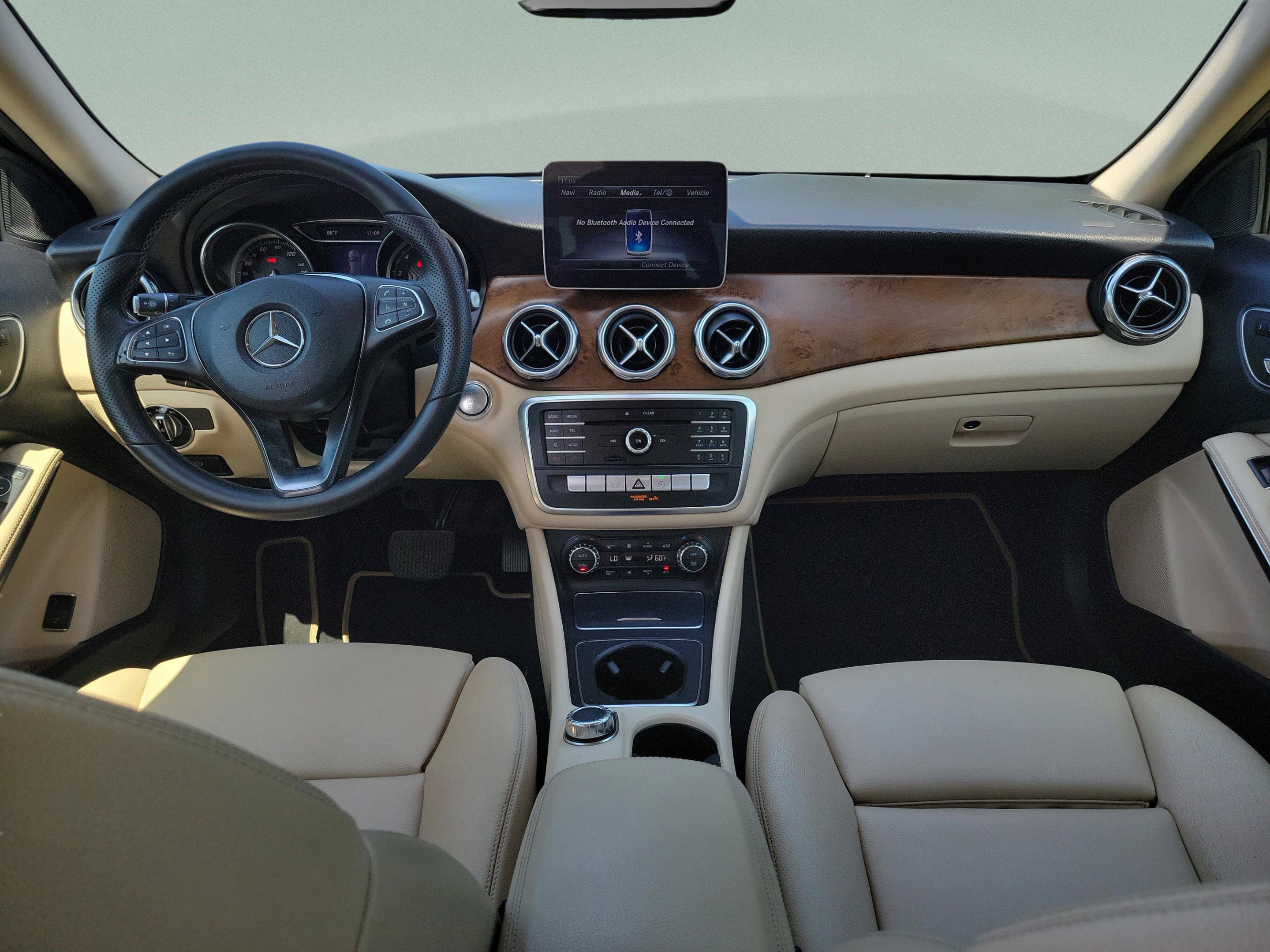 Used 2019 Mercedes-Benz GLA 250 image 12