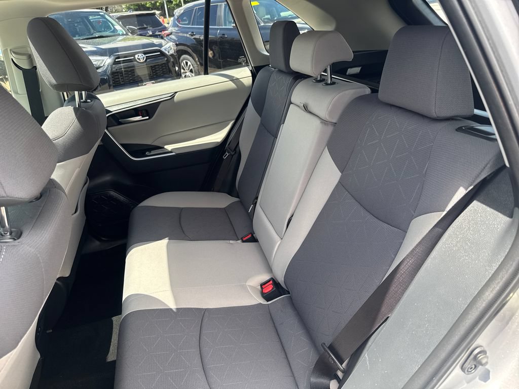 Used 2025 Toyota RAV4 XLE w/ Convenience Package AWD/4WD image 36