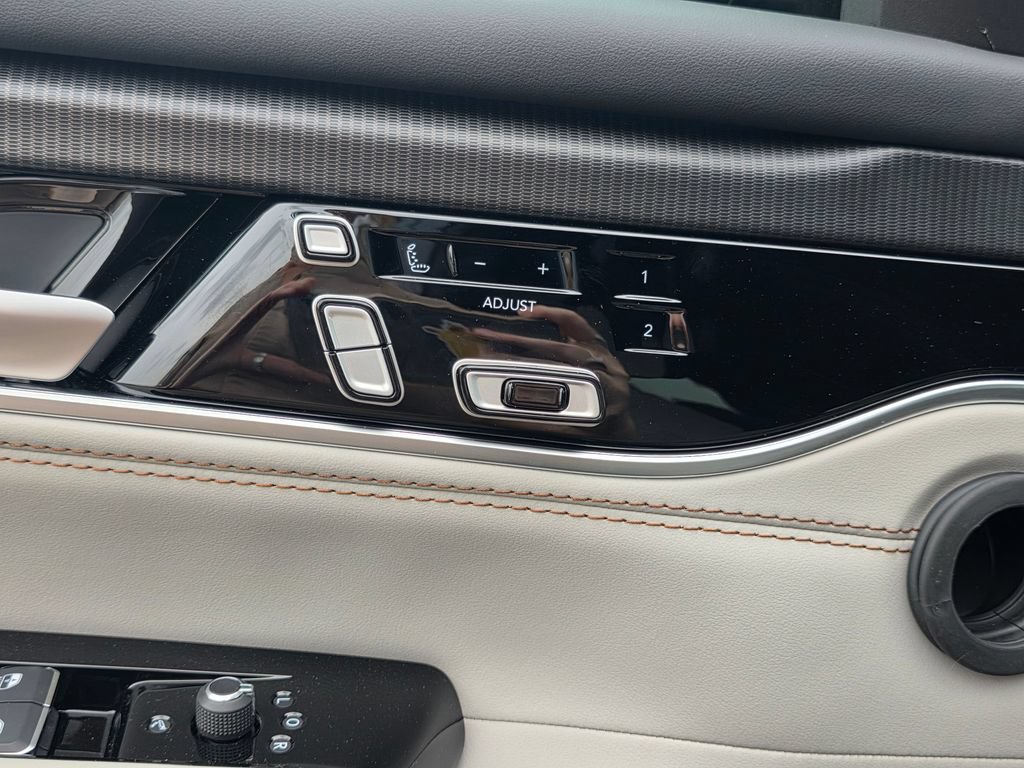 New 2026 Jeep Grand Wagoneer Summit w/ Premium Group III AWD/4WD image 15