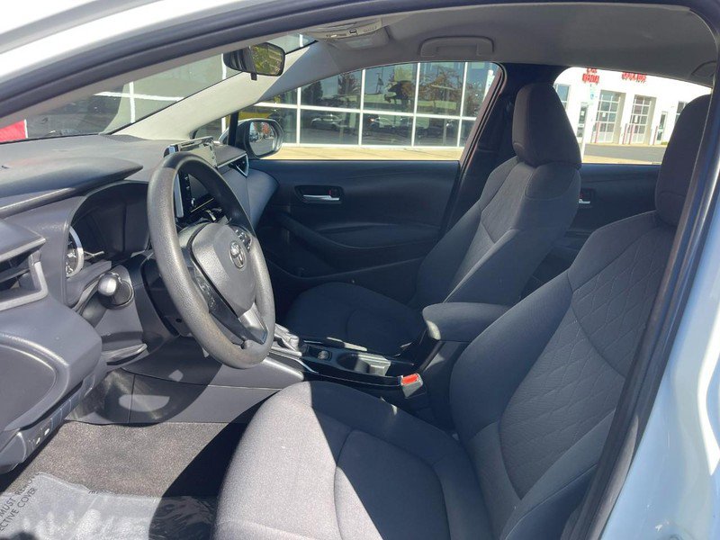 Used 2021 Toyota Corolla LE image 12