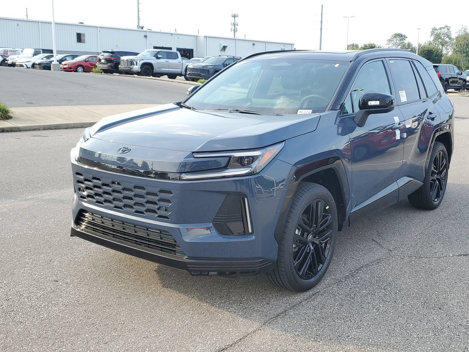 New 2026 Toyota RAV4 XSE w/ Panoramic Sun Roof Package AWD/4WD image 2