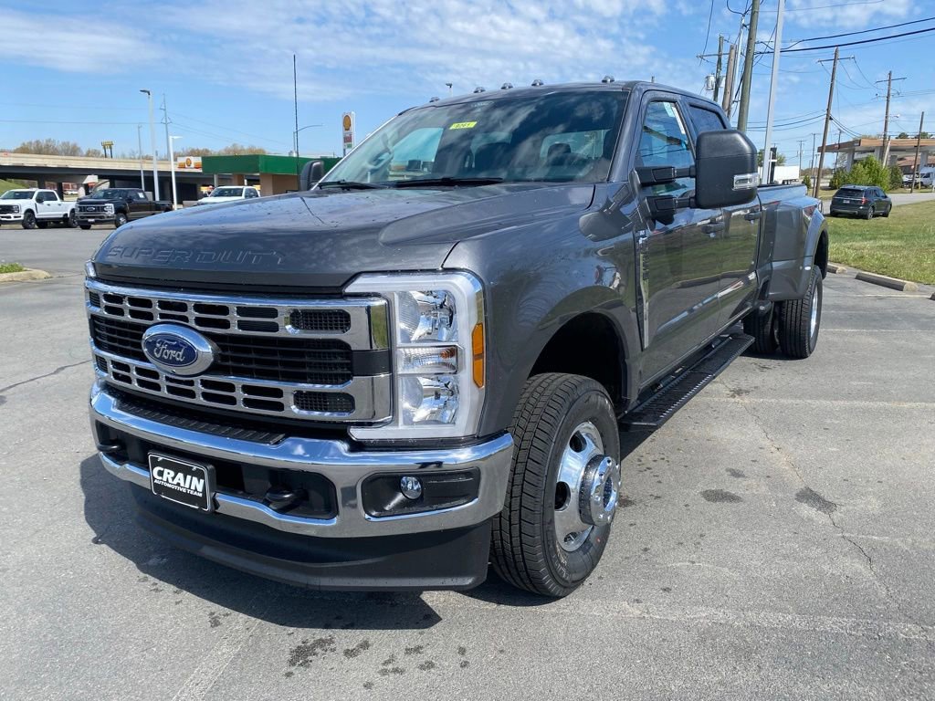 New 2026 Ford F350 XLT w/ 360-Degree Camera Package image 3