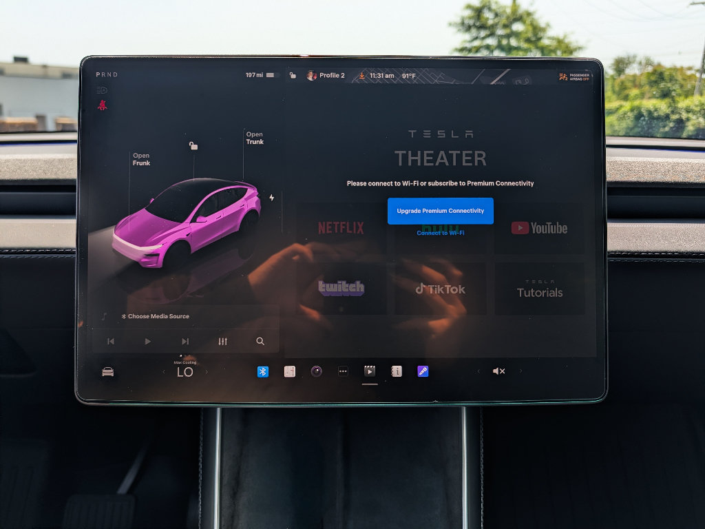 Used 2026 Tesla Model Y Long Range AWD/4WD image 27