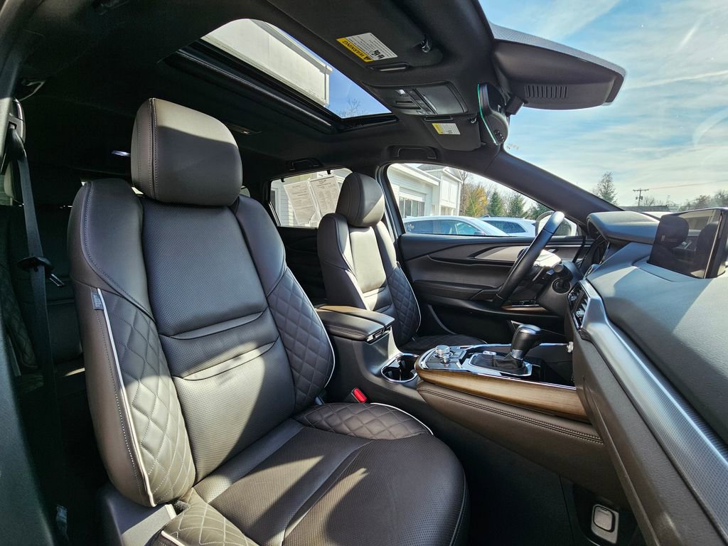 Used 2021 MAZDA CX-9 Signature image 11