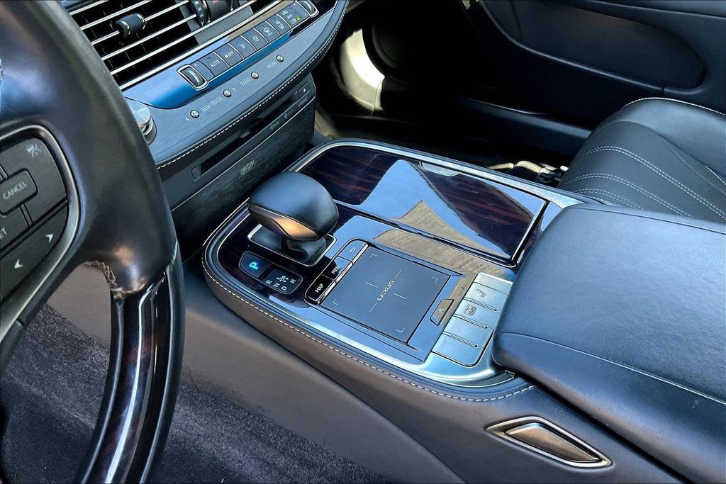 Used 2019 Lexus LS 500 AWD w/ Interior Upgrade Package image 18