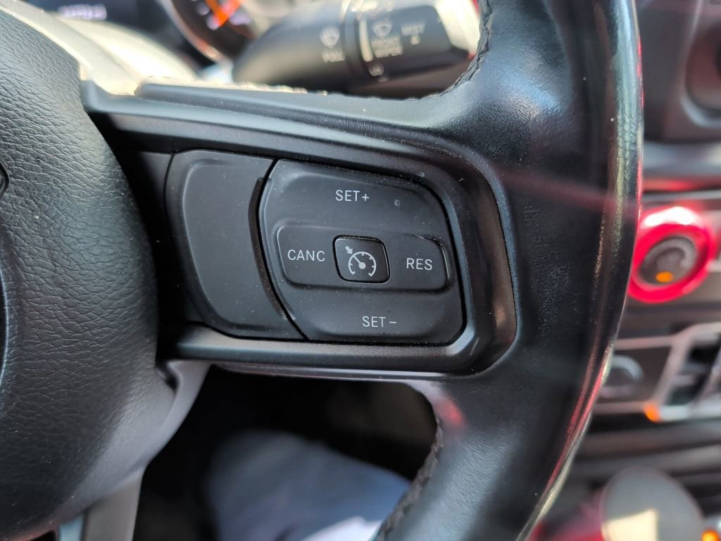 Used 2018 Jeep Wrangler Unlimited Sport S AWD/4WD image 11