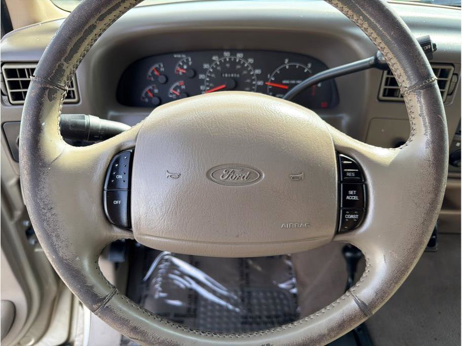 Used 2001 Ford F250 4x4 Crew Cab Super Duty image 7
