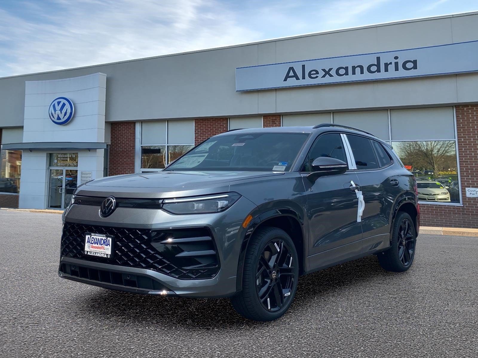 New 2026 Volkswagen Tiguan SE R-Line