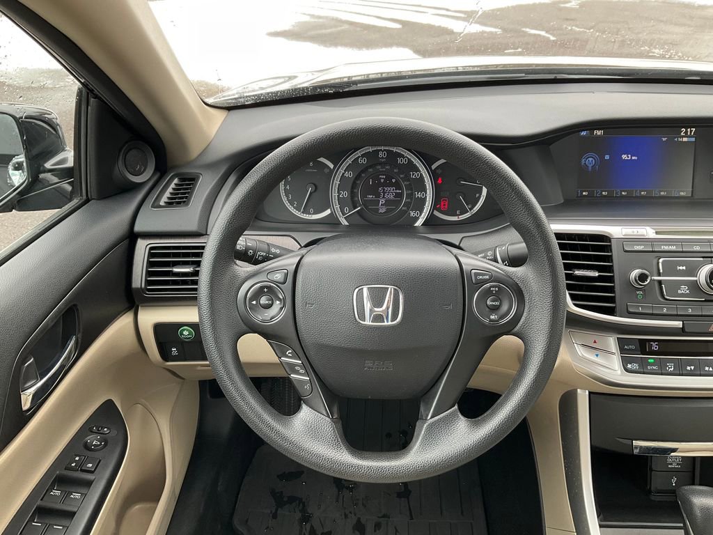 Used 2015 Honda Accord EX image 4