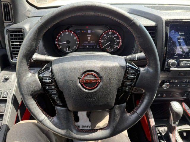 Used 2023 Nissan Frontier PRO-4X w/ Pro-4X Premium Package AWD/4WD image 12