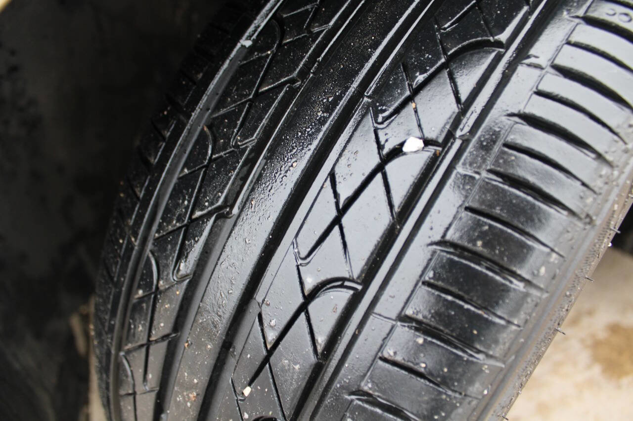 Used 2010 BMW Z4 sDrive30i image 12