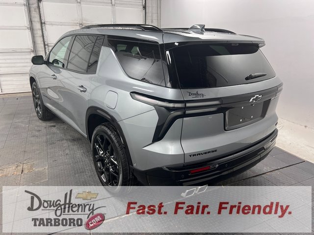 New 2026 Chevrolet Traverse RS w/ LPO, Floor Liner Package image 6