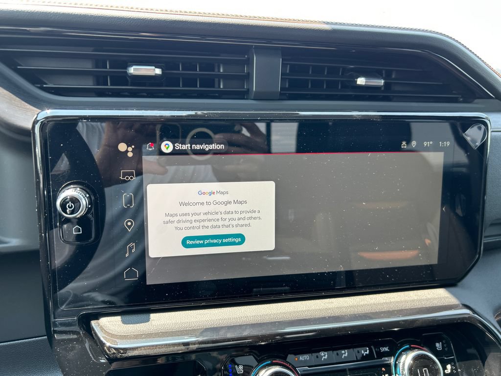 New 2026 GMC Sierra 2500 AT4 w/ AT4 Premium Plus Package AWD/4WD image 25