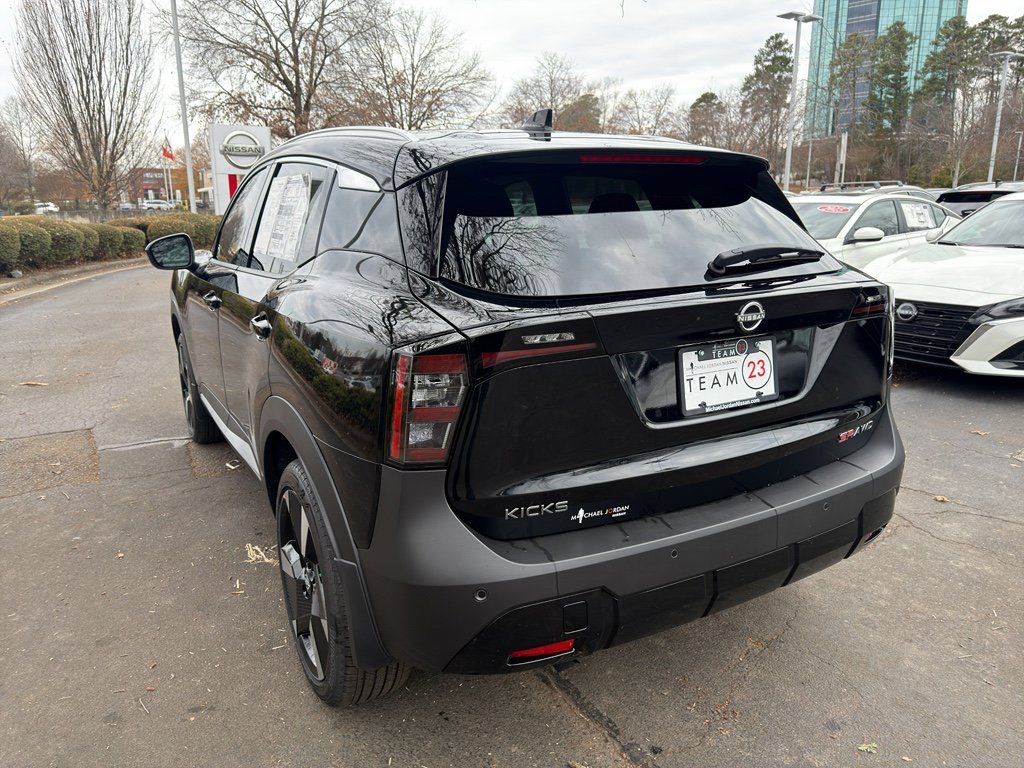 New 2026 Nissan Kicks SR w/ SR Premium Package image 5