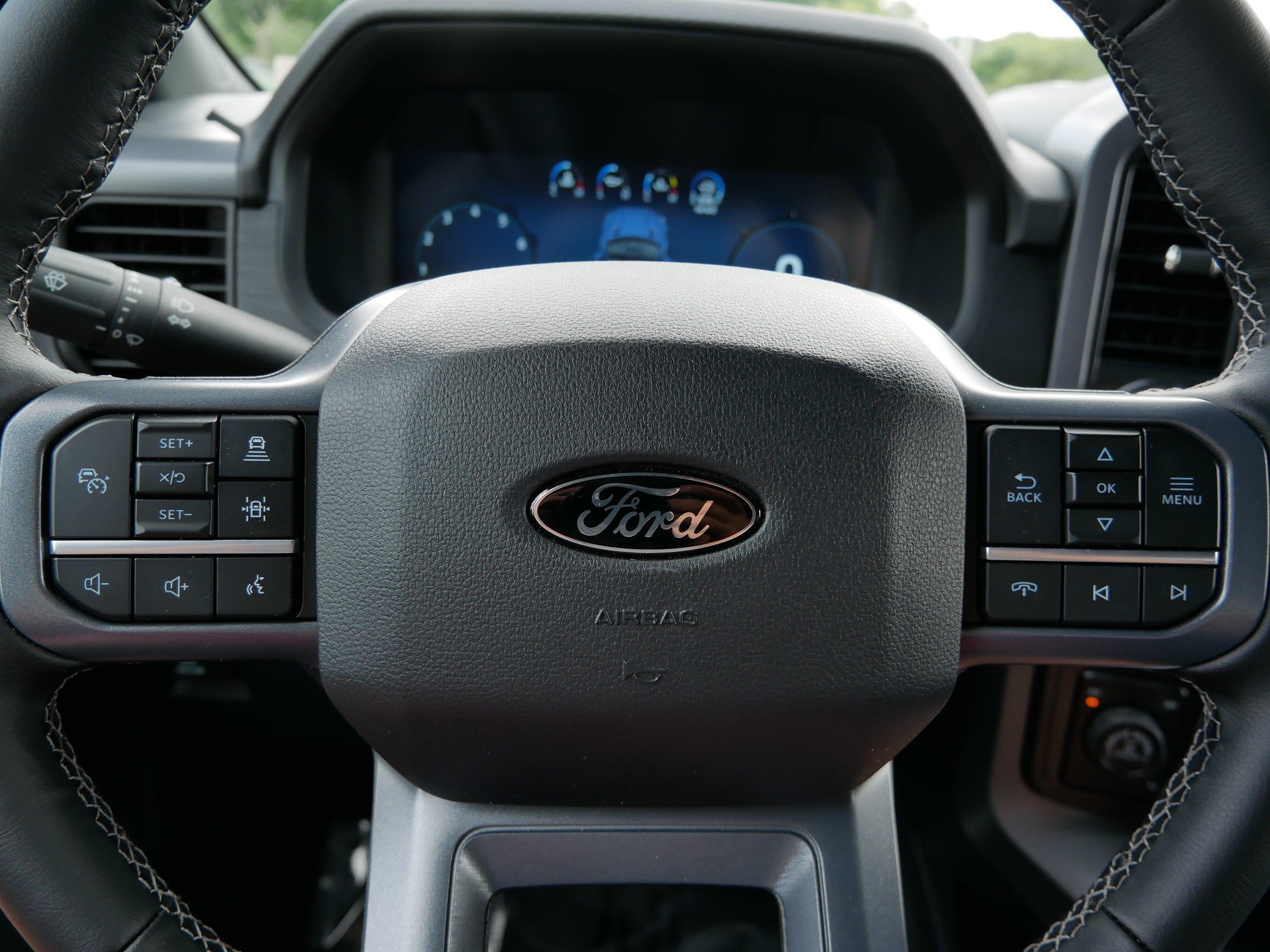 Used 2026 Ford F150 XLT w/ Equipment Group 302A MID AWD/4WD image 26