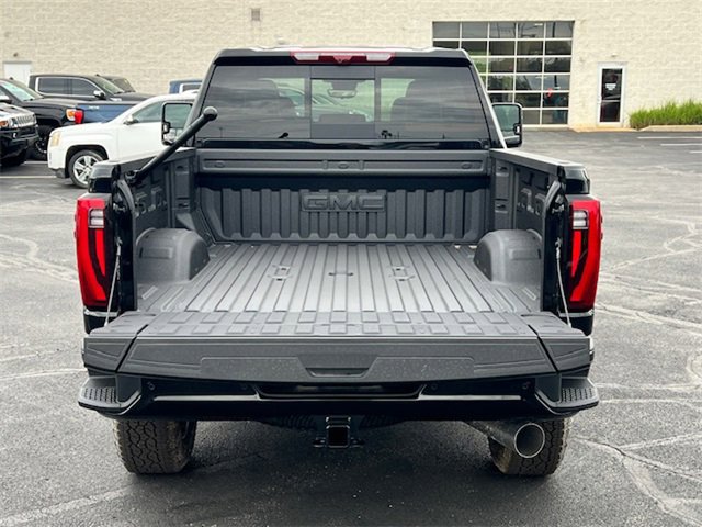 New 2025 GMC Sierra 3500 Denali w/ Denali Reserve Package image 44