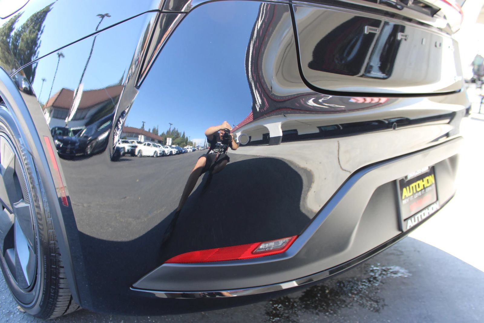 Used 2025 Toyota Prius LE FWD image 10