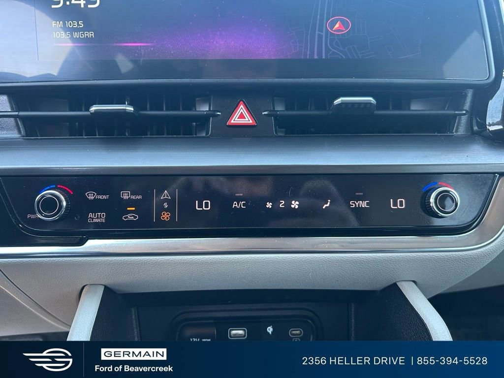 Used 2024 Kia Sportage EX image 26