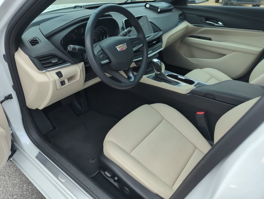 Used 2024 Cadillac CT4 Premium Luxury w/ Climate Package RWD image 11