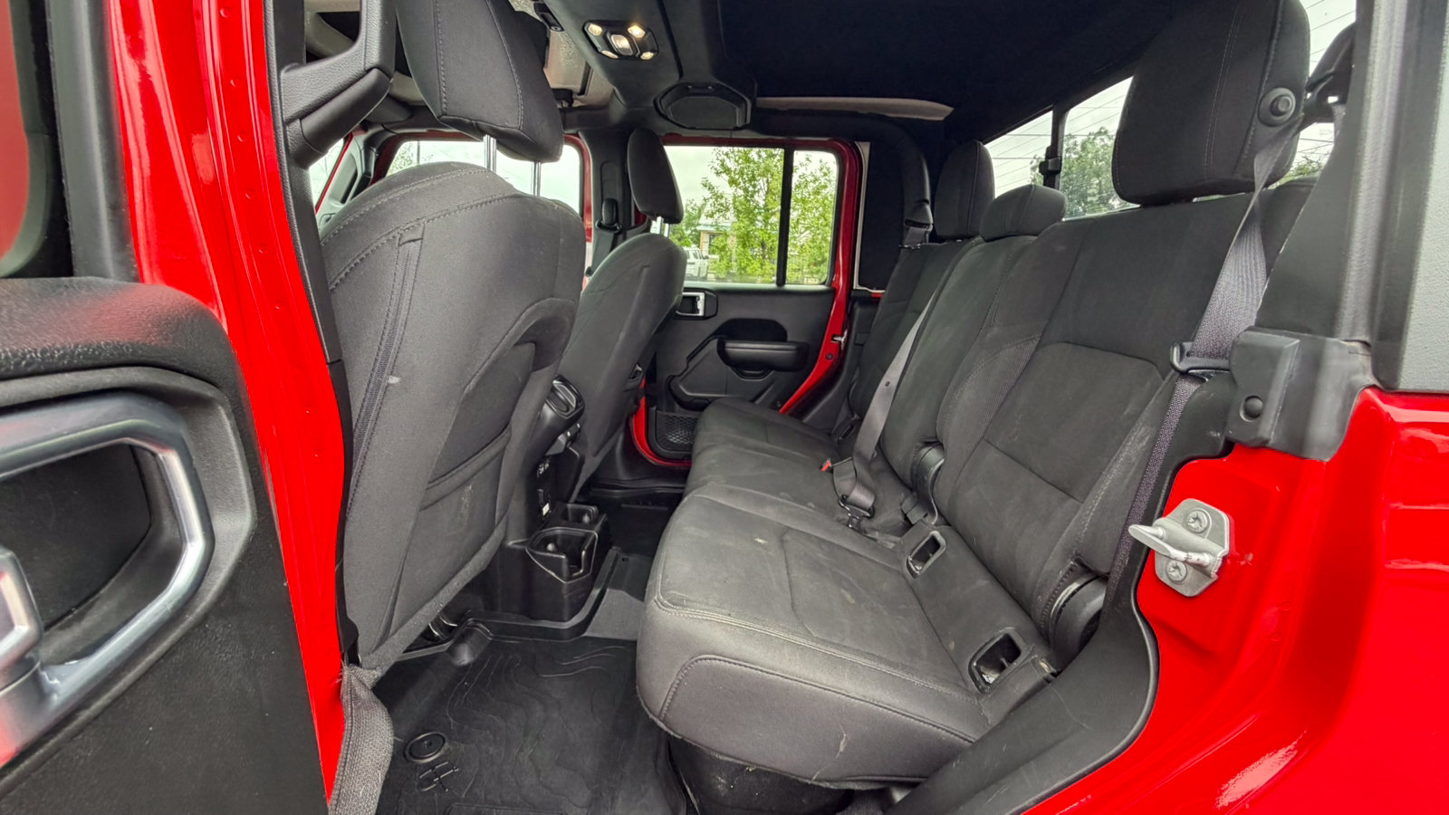 Certified 2021 Jeep Gladiator Sport AWD/4WD image 15