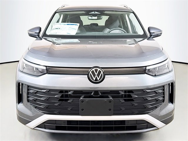 New 2026 Volkswagen Tiguan S image 2