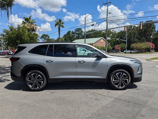 New 2025 Buick Enclave Sport Touring w/ Power Package image 4