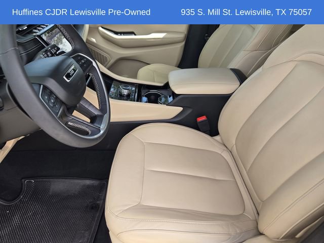 Used 2023 Jeep Grand Cherokee Limited RWD image 14