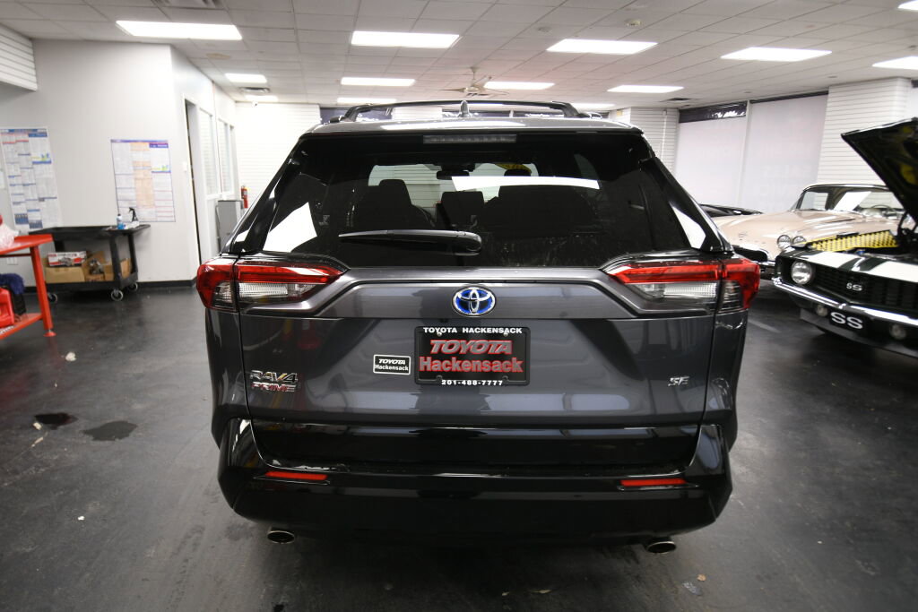 Certified 2023 Toyota RAV4 SE image 6