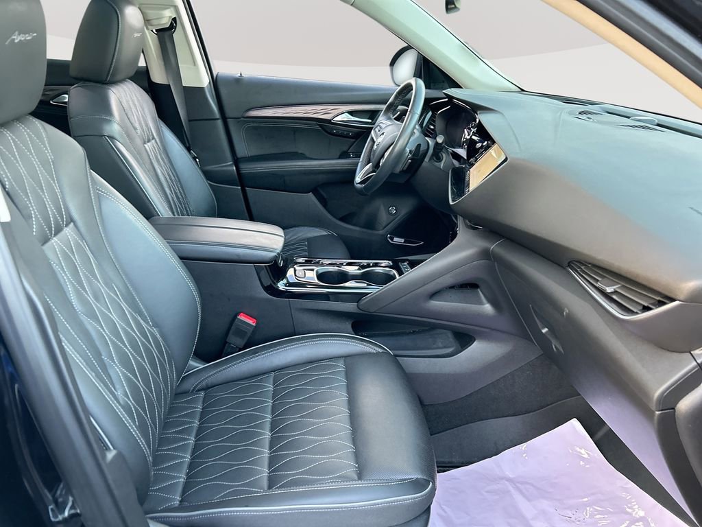 Used 2021 Buick Envision Avenir AWD/4WD image 27