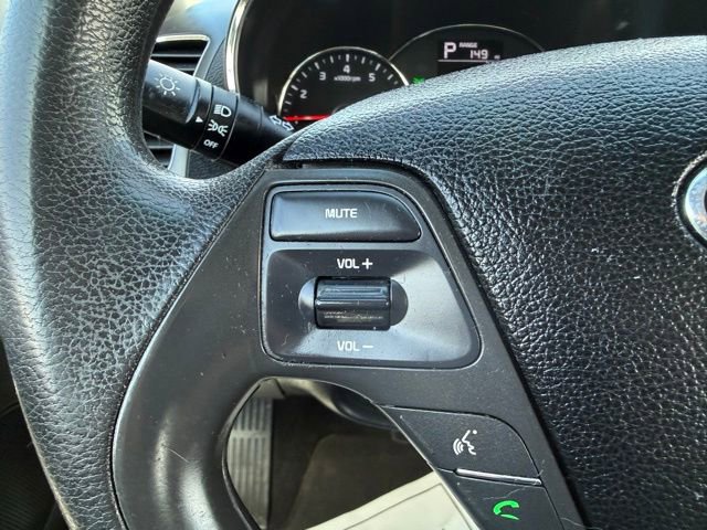 Used 2017 Kia Forte LX FWD image 19