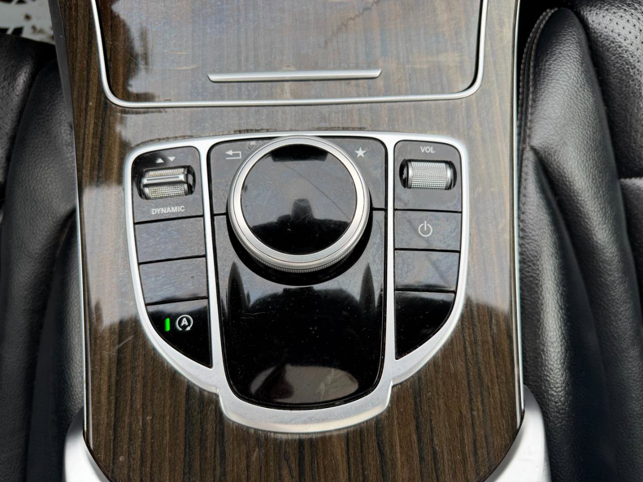 Used 2018 Mercedes-Benz C 300 4MATIC Sedan image 43