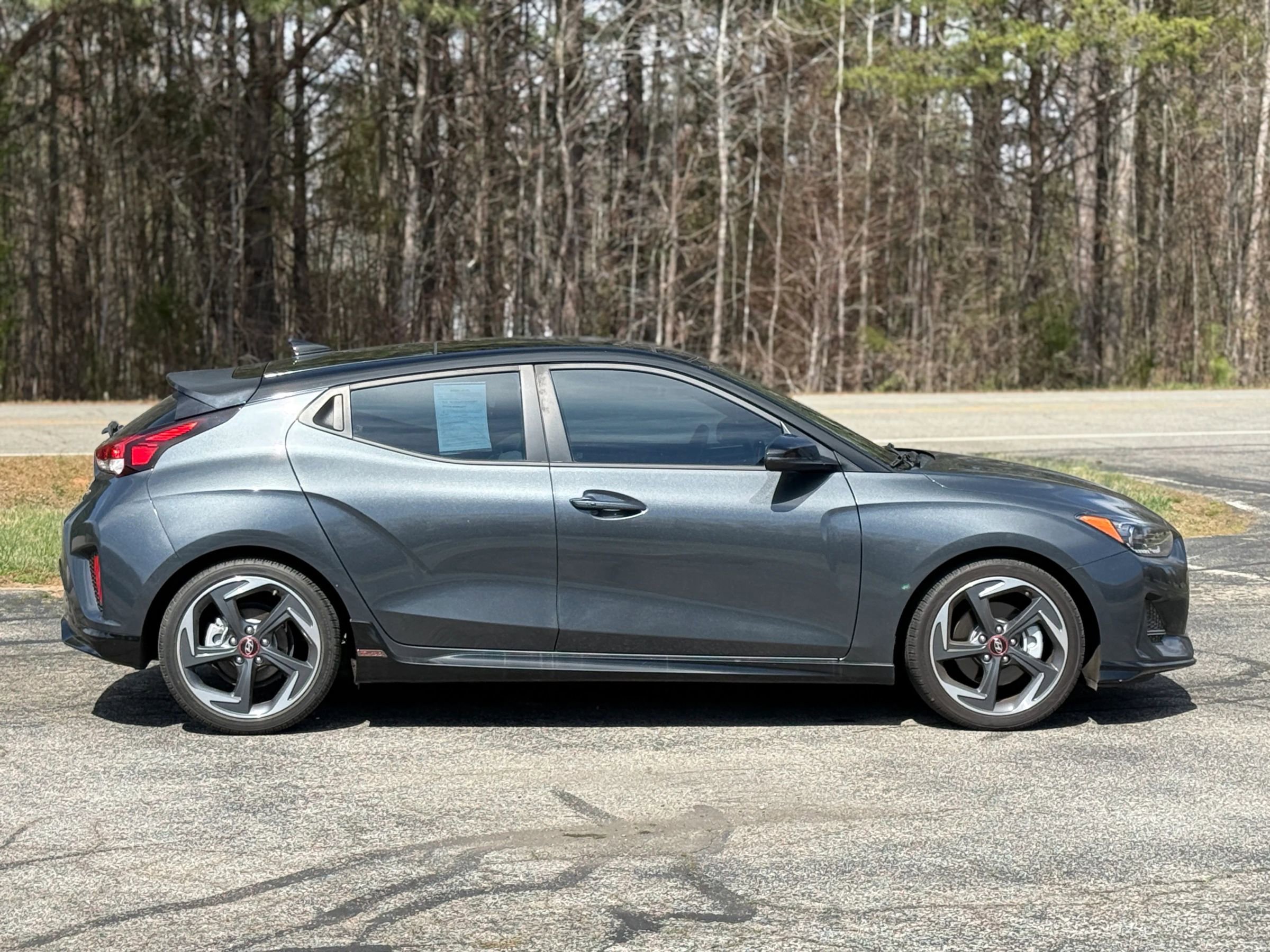 Used 2020 Hyundai Veloster Turbo Ultimate FWD image 3