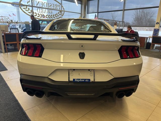 New 2026 Ford Mustang Dark Horse image 6