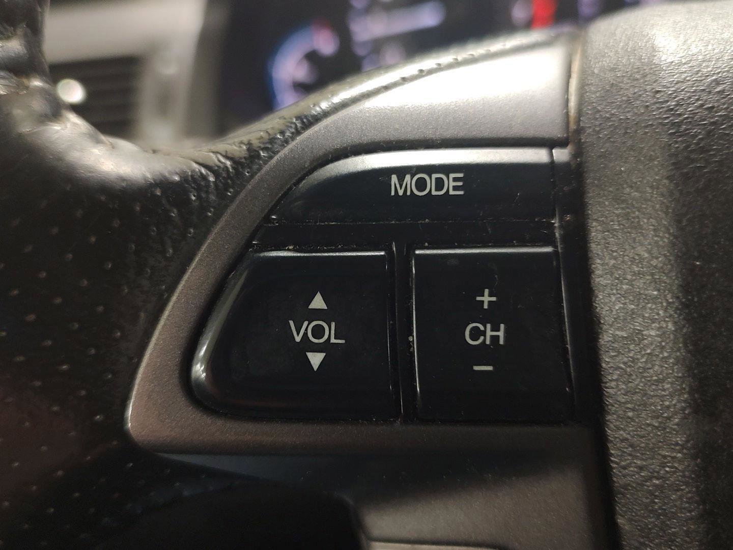 Used 2012 Honda Odyssey Touring Elite image 15