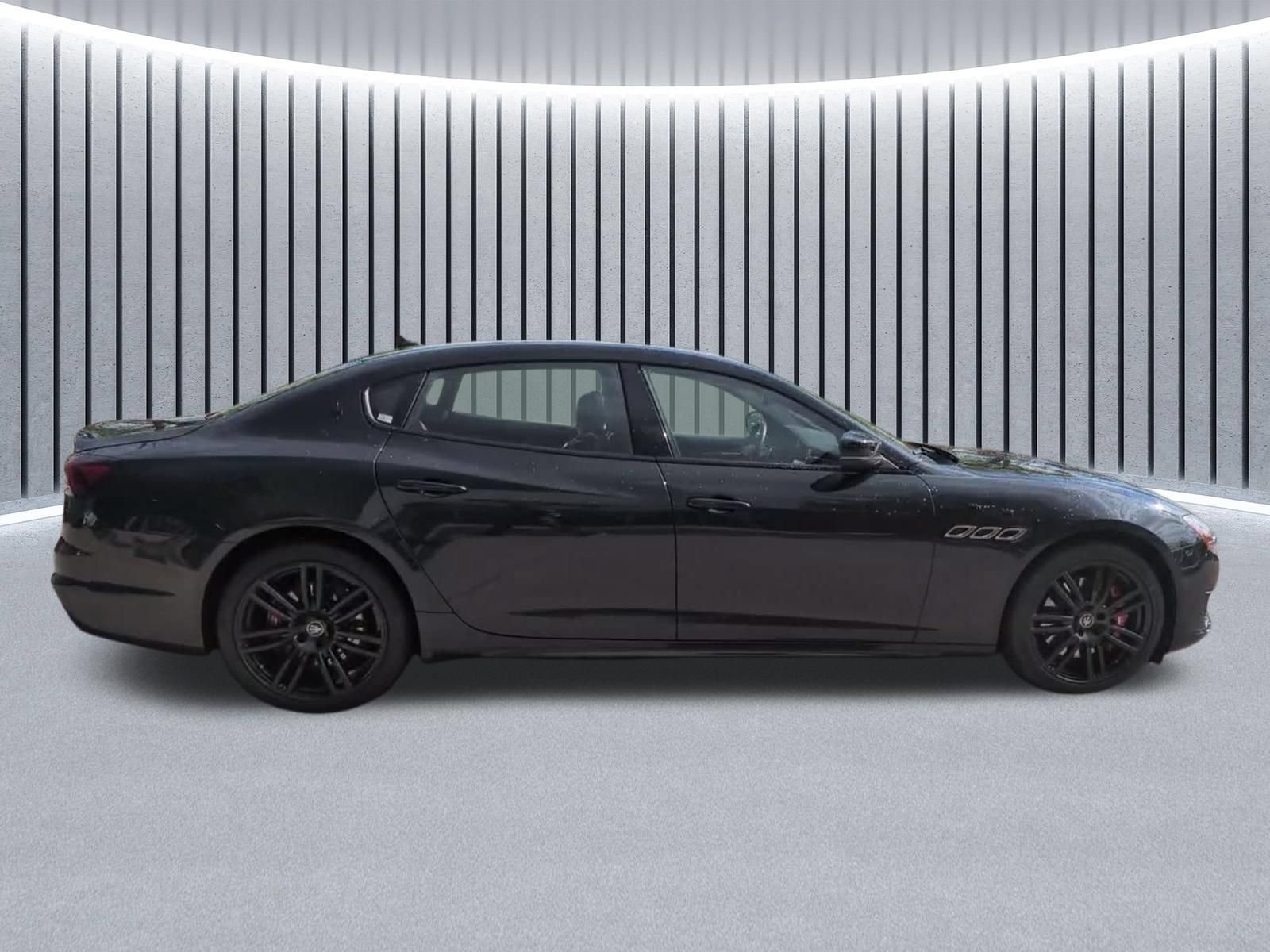 Used 2023 Maserati Quattroporte Modena Q4 AWD/4WD image 5