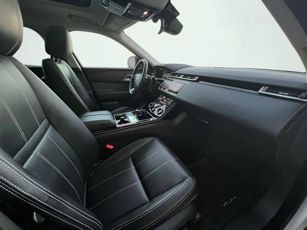 Used 2018 Land Rover Range Rover Velar S image 27