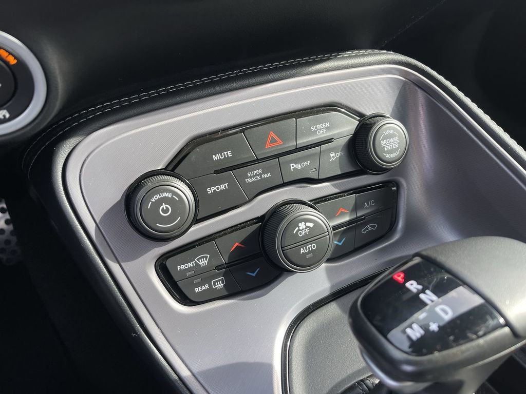 Used 2023 Dodge Challenger R/T w/ Plus Package image 14