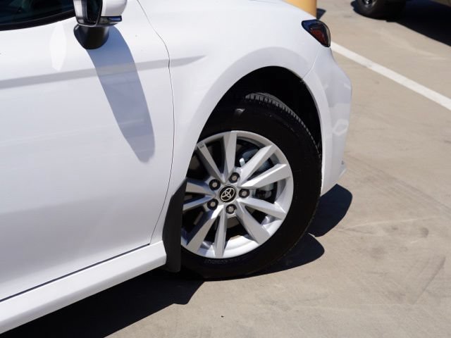 Certified 2026 Toyota Camry LE FWD image 9