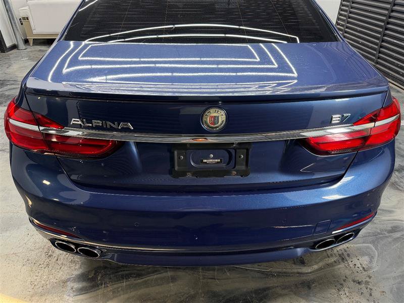 Used 2018 BMW ALPINA B7 xDrive AWD/4WD image 5
