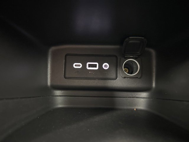 Used 2024 Chevrolet Equinox LT image 18