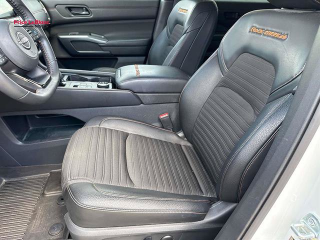 Used 2024 Nissan Pathfinder Rock Creek AWD/4WD image 15