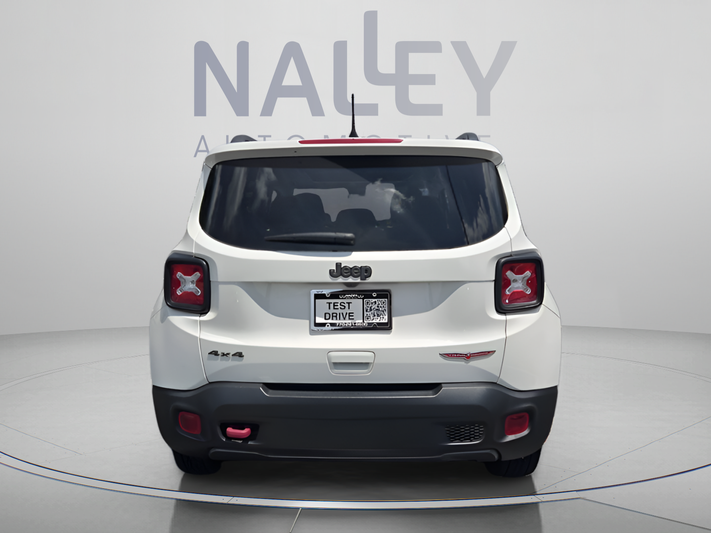 Used 2019 Jeep Renegade Trailhawk AWD/4WD image 4