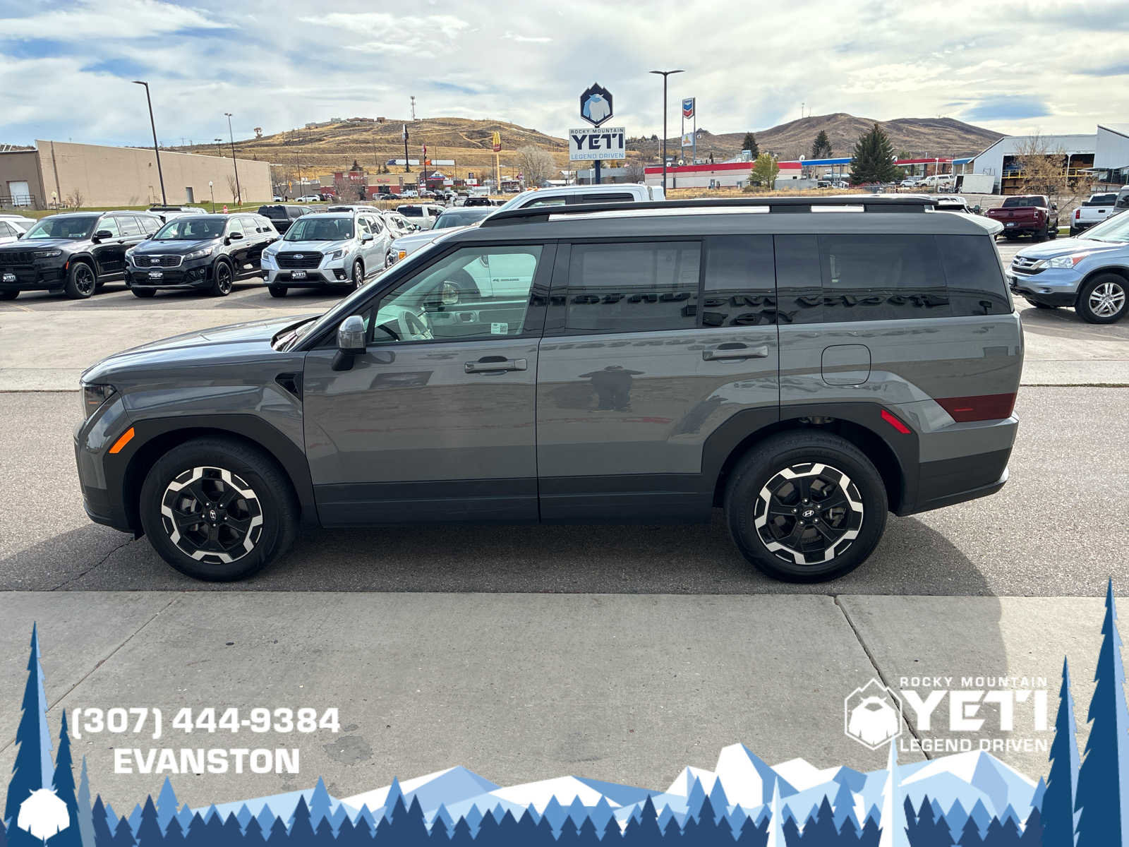 Used 2025 Hyundai Santa Fe SEL image 6